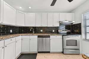 21215 Lago Circle, Boca Raton, FL 33433 - MLS#B26019300