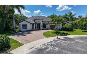 2725 Seneca Circle, West Palm Beach, FL 33409 - MLS#B26019302