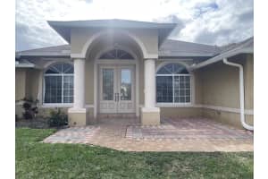 1072 Sw Castaneda Lane, Port St. Lucie, Fl 34953, Port Saint Lucie