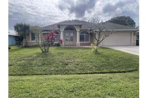 1072 Castaneda Lane, Port Saint Lucie, FL 34953 - MLS#B26019316