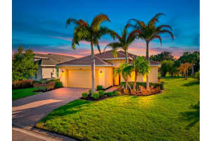 9701 Royal Poinciana Drive, Port Saint Lucie, FL 34987 - MLS#B26019328