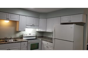 802 Lake Drive, Fort Pierce, FL 34982 - MLS#B26019346
