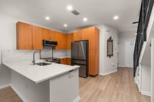 2543 31st Court, Oakland Park, FL 33309 - MLS#B26019359