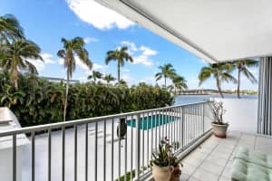 2860 Ocean Boulevard, Palm Beach, FL 33480 - MLS#B26019391