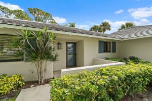 834 Club Drive, Palm Beach Gardens, FL 33418 - MLS#B26019392