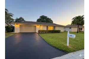 8109 Nw 94th Avenue, Tamarac, Fl 33321, Tamarac