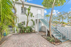 820 Dixie Highway, Lake Worth Beach, FL 33460 - MLS#B26019505