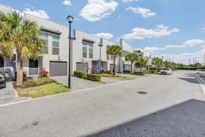 5659 Enclave Drive, Riviera Beach, FL 33407 - MLS#B26019525