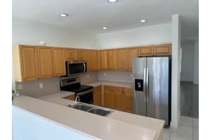 10226 58th Street, Cooper City, FL 33328 - MLS#B26019554