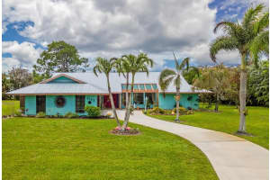 2142 Bryson Avenue, Port Saint Lucie, FL 34952 - MLS#B26019555