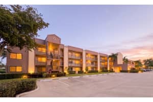 10641 Clairmont Circle, Tamarac, FL 33321 - MLS#B26019591