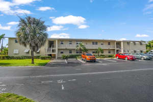 306 S Circle Dr S S 203, Boynton Beach, FL 33435, Boynton Beach, FL 33435 - MLS#B26019604