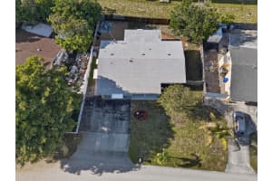 1211 35th Street, Pompano Beach, FL 33064 - MLS#B26019609