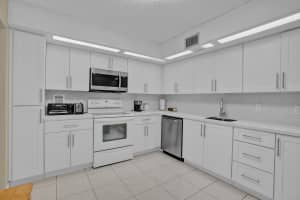 2800 46th Avenue, Hollywood, FL 33021 - MLS#B26019697