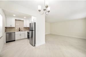 401 Monaco Way, Delray Beach, FL 33446 - MLS#B26019710