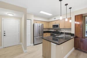 6559 Emerald Dunes Drive, West Palm Beach, FL 33411 - MLS#B26019713