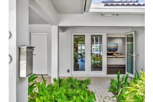 1640 43rd Street, Oakland Park, FL 33334 - MLS#B26019727
