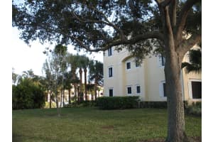 2726 Anzio Court, Palm Beach Gardens, FL 33410 - MLS#B26019754