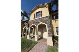 504 32nd Avenue, Homestead, FL 33033 - MLS#B26019799