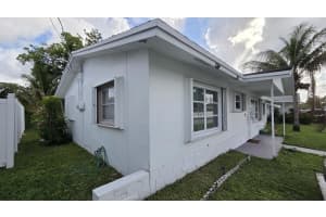2612 49th Street, Tamarac, FL 33309 - MLS#B26019820