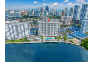 300 Bayview Drive, Sunny Isles Beach, FL 33160 - MLS#B26019856