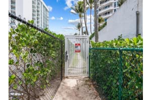 1461 Ocean Boulevard, Lauderdale By The Sea, FL 33062 - MLS#B26019860