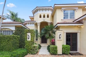 1019 Grand Court, Highland Beach, FL 33487 - MLS#B26019870