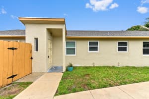 12467 Westhampton Circle, Wellington, FL 33414 - MLS#B26019882