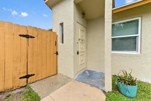12467 Westhampton Circle, Wellington, FL 33414 - MLS#B26019882