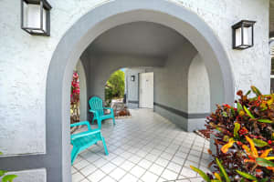 9178 Beverly Court, Boynton Beach, FL 33472 - MLS#B26019908