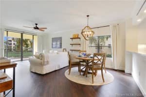 100 Uno Lago Drive, Juno Beach, FL 33408 - MLS#B26019957