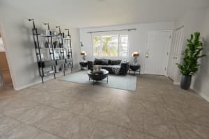 417 Verada Avenue, Port Saint Lucie, FL 34983 - MLS#B26019965