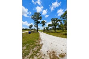 1075 Rucks Dairy Road, Okeechobee, FL 34974 - MLS#B26019972