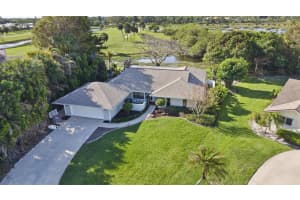 8015 Trenton Avenue, Hobe Sound, FL 33455 - MLS#B26019999