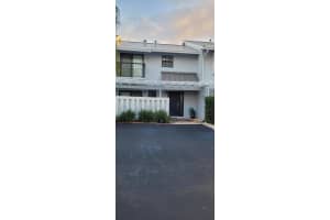 718 12th Terrace, Boynton Beach, FL 33435 - MLS#B26020023