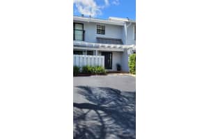 718 12th Terrace, Boynton Beach, FL 33435 - MLS#B26020023