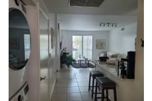 7275 90th Way, Miami, FL 33156 - MLS#B26020028