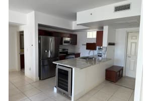 7275 90th Way, Miami, FL 33156 - MLS#B26020028