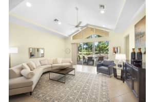 8901 Champions Way, Port Saint Lucie, FL 34986 - MLS#B26020033