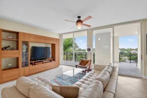 550 Okeechobee Boulevard, West Palm Beach, FL 33401 - MLS#B26020034