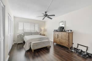 125 Shore Court, North Palm Beach, FL 33408 - MLS#B26020060