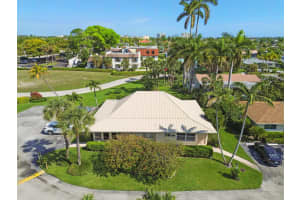 631 Snug Harbor Drive, Boynton Beach, FL 33435 - MLS#B26020070