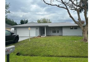 1333 Se Bayharbor Street, Port St. Lucie, Fl 34983, Port Saint Lucie