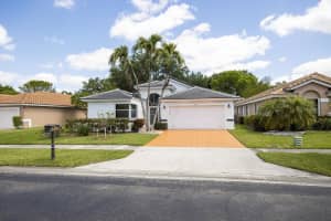6395 Tiara Drive, Boynton Beach, FL 33437 - MLS#B26020093
