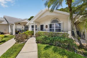 1111 Lombardy Drive, Port Saint Lucie, FL 34986 - MLS#B26020104
