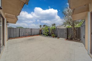 5710 57th Way, West Palm Beach, FL 33409 - MLS#B26020109