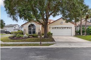 10870 Old Bridgeport Lane, Boca Raton, FL 33498 - MLS#B26020130
