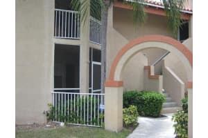 8657 5th Street, Pembroke Pines, FL 33025 - MLS#B26020134