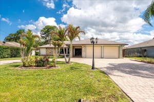 1326 Bartell Avenue, Port Saint Lucie, FL 34953 - MLS#B26020137