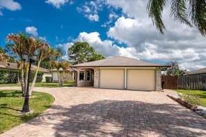 1326 Bartell Avenue, Port Saint Lucie, FL 34953 - MLS#B26020137